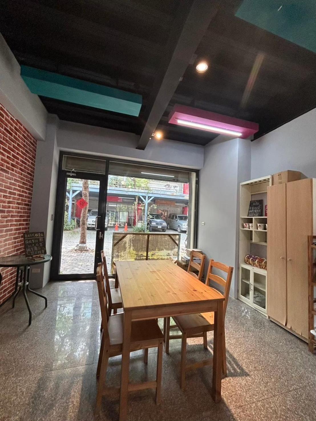 Miaoli Sanyi Travelling Homestay Luaran gambar